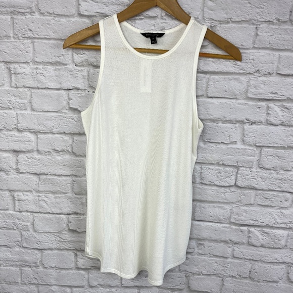 Banana Republic Tops - NWT Banana Republic White Top Size